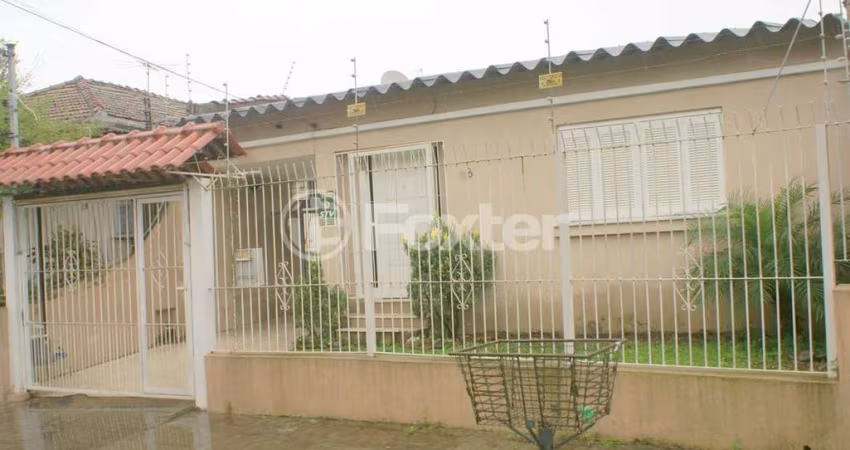 Casa com 3 quartos à venda na Rua Camoati, 48, Santa Maria Goretti, Porto Alegre