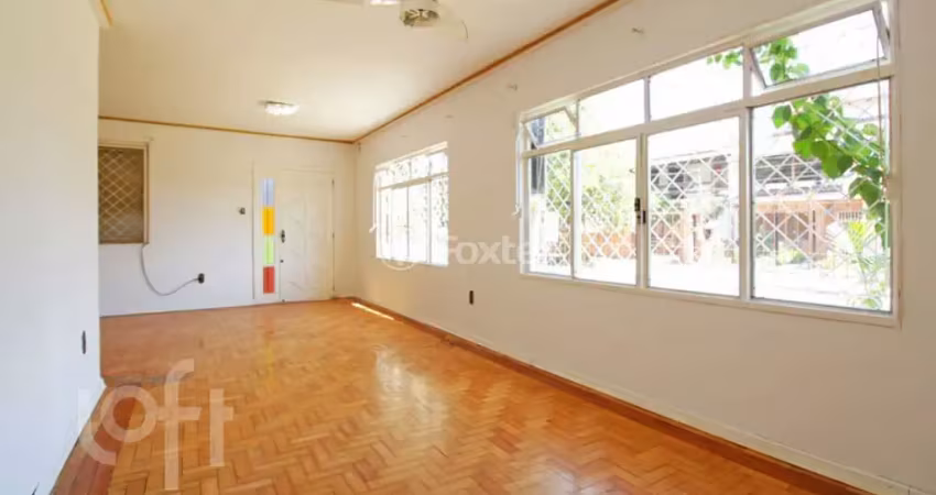 Casa com 4 quartos à venda na Rua Doutor Alberto Albertini, 275, São Sebastião, Porto Alegre