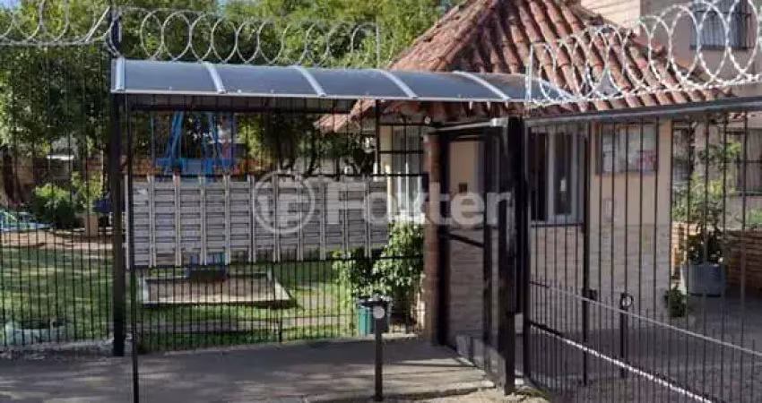 Casa em condomínio fechado com 2 quartos à venda na Rua Atílio Supertti, 580, Vila Nova, Porto Alegre