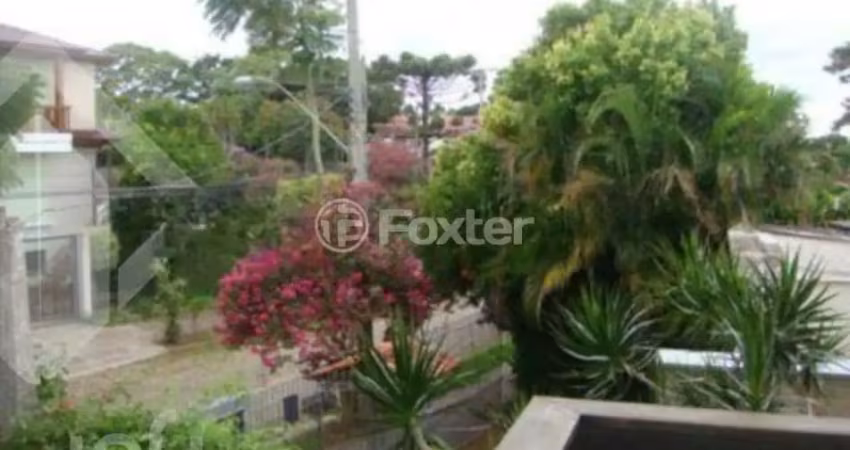 Casa com 3 quartos à venda na Rua Coroados, 780, Vila Assunção, Porto Alegre