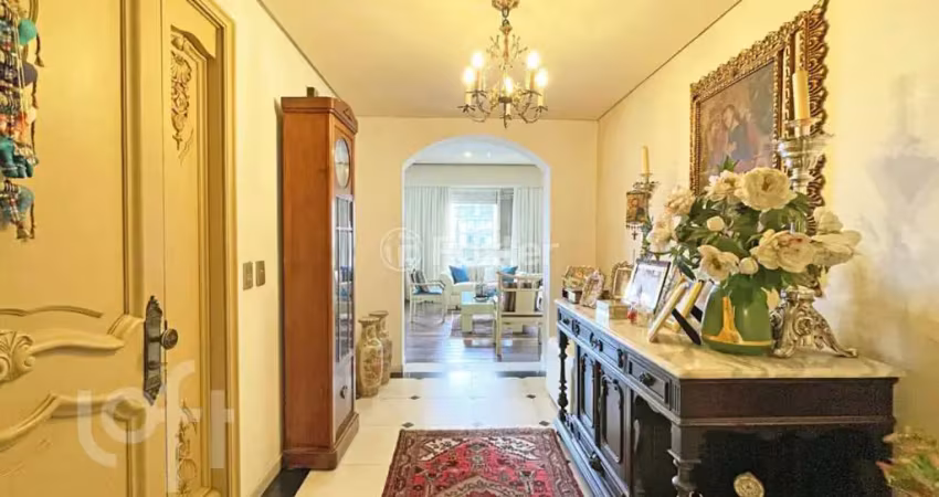 Apartamento com 3 quartos à venda na Rua Coronel Aurélio Bitencourt, 200, Rio Branco, Porto Alegre