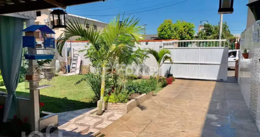 Casa com 3 quartos à venda na Rua Bueno, 87, Rio Branco, Canoas