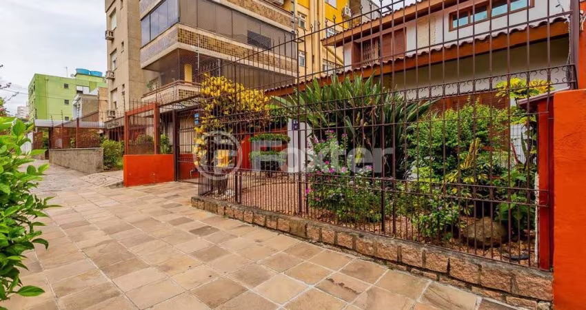 Casa com 4 quartos à venda na Rua Surupá, 95, Jardim Botânico, Porto Alegre