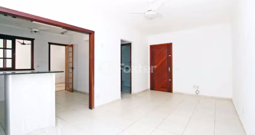 Casa em condomínio fechado com 3 quartos à venda na Rua Jataí, 267, Cristal, Porto Alegre