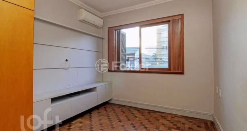 Apartamento com 2 quartos à venda na Rua Miguel Tostes, 414, Rio Branco, Porto Alegre