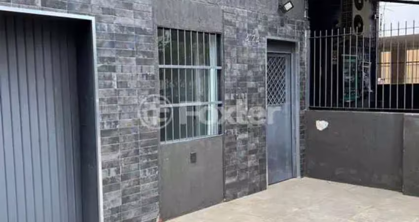 Casa com 3 quartos à venda na Avenida Alegrete, 474, Petrópolis, Porto Alegre