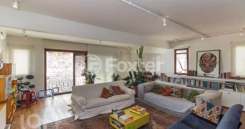 Apartamento com 3 quartos à venda na Avenida Encantado, 316, Petrópolis, Porto Alegre