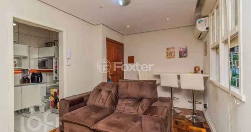 Apartamento com 3 quartos à venda na Rua Moyses Antunes da Cunha, 105, Santo Antônio, Porto Alegre