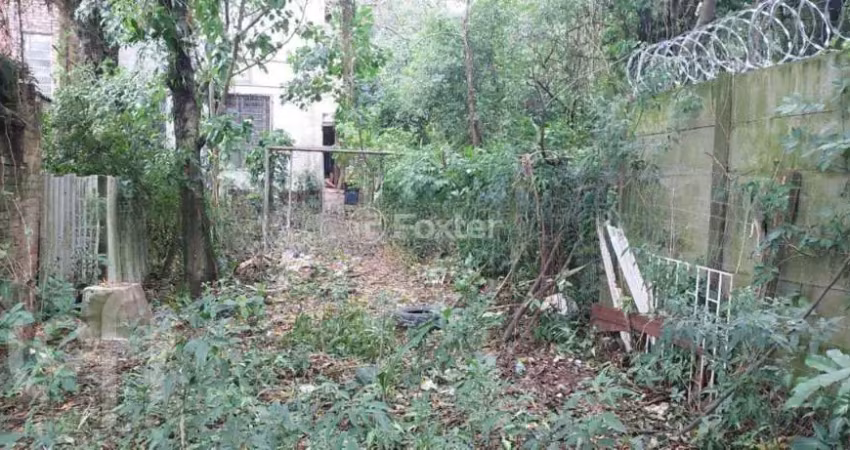 Casa com 4 quartos à venda na Rua Octávio de Souza, 300, Teresópolis, Porto Alegre