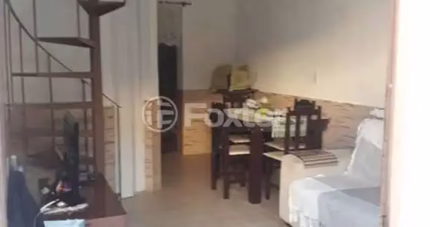 Casa em condomínio fechado com 2 quartos à venda na Avenida Vicente Monteggia, 2772, Cavalhada, Porto Alegre