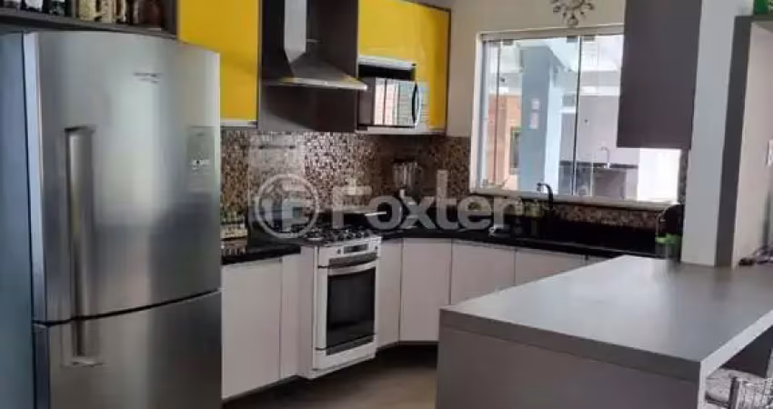 Casa com 3 quartos à venda na Rua Olegário Dias Maciel, 78, Espírito Santo, Porto Alegre