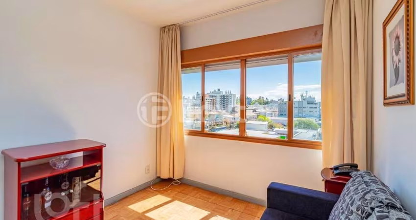 Apartamento com 1 quarto à venda na Rua Padre Hildebrando, 585, Santa Maria Goretti, Porto Alegre