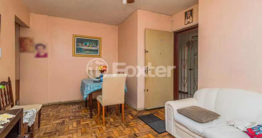 Apartamento com 2 quartos à venda na Rua Chico Pedro, 161, Camaquã, Porto Alegre