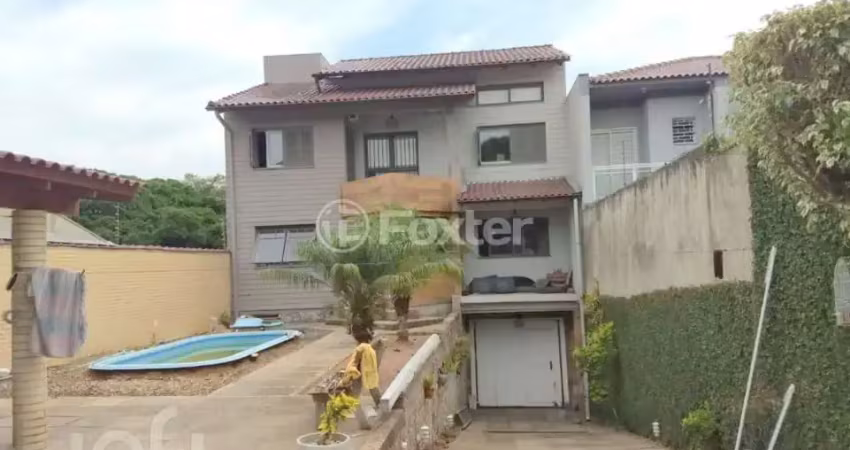 Casa com 3 quartos à venda na Rua Gregório da Fonseca, 167, Nonoai, Porto Alegre