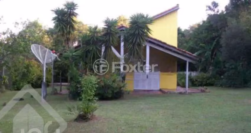 Casa com 3 quartos à venda na Estrada das Furnas, 210, Vila Nova, Porto Alegre