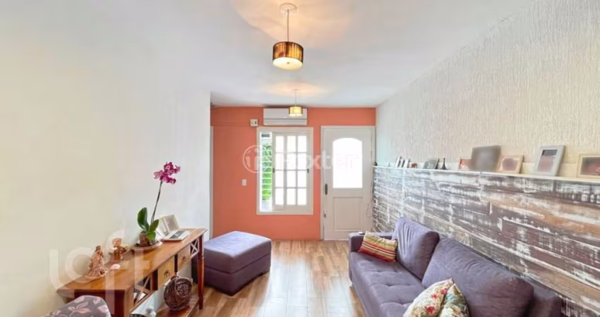 Casa com 2 quartos à venda na Rua Baldoino Bottini, 368, Hípica, Porto Alegre