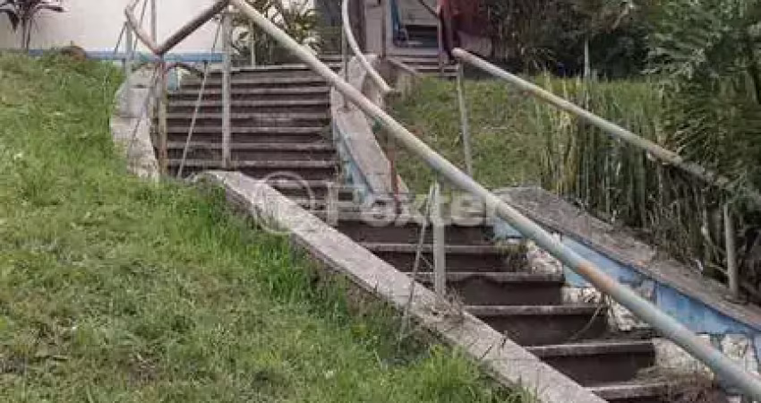 Casa com 5 quartos à venda na Rua Domingos Martins, 2600, Centro, Canoas