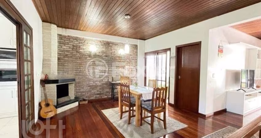 Casa com 4 quartos à venda na Avenida Salvador Leão, 648, Sarandi, Porto Alegre