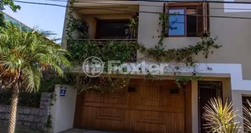 Casa com 3 quartos à venda na Avenida Pereira Pinto, 232, Jardim São Pedro, Porto Alegre