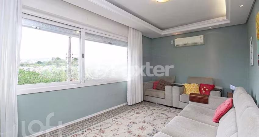 Casa com 5 quartos à venda na Rua Felipe Becker, 178, Três Figueiras, Porto Alegre