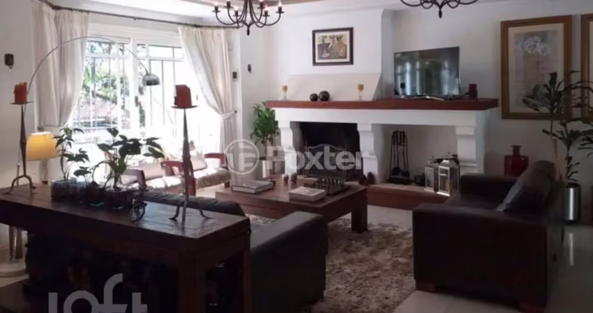 Casa com 3 quartos à venda na Rua Nossa Senhora Aparecida, 80, Vila Conceição, Porto Alegre