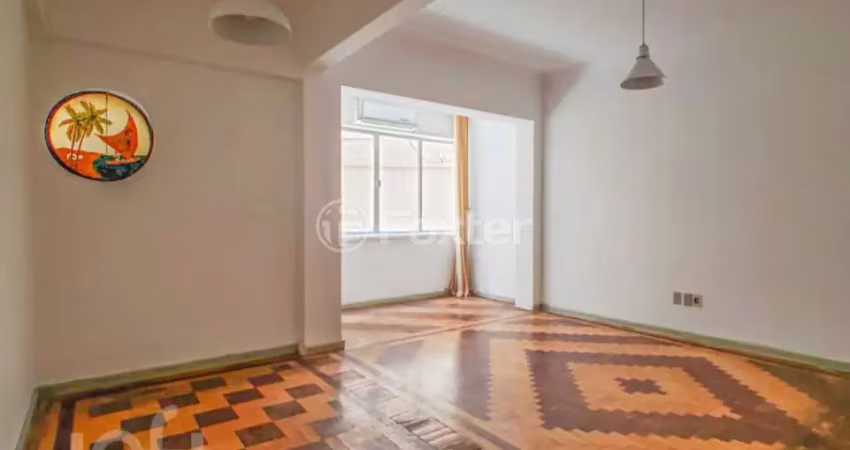 Apartamento com 2 quartos à venda na Avenida Borges de Medeiros, 1141, Centro Histórico, Porto Alegre
