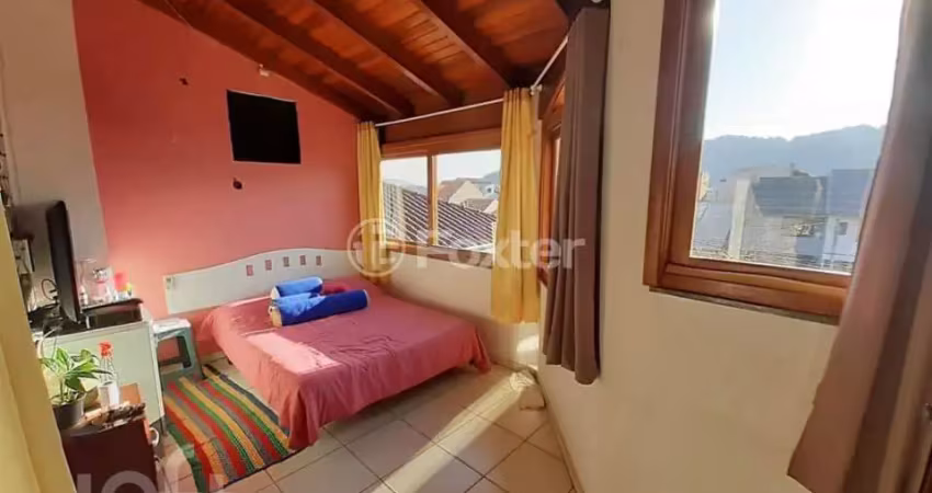 Casa com 4 quartos à venda na Rua Doutor Hermes Pacheco, 936, Aberta dos Morros, Porto Alegre