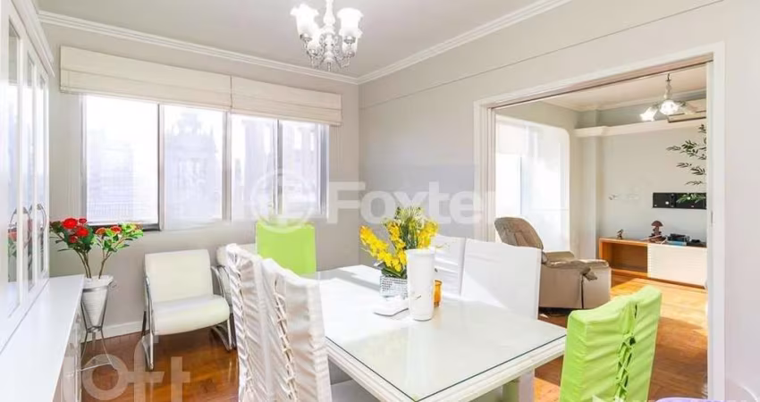 Apartamento com 3 quartos à venda na Rua Duque de Caxias, 1191, Centro Histórico, Porto Alegre