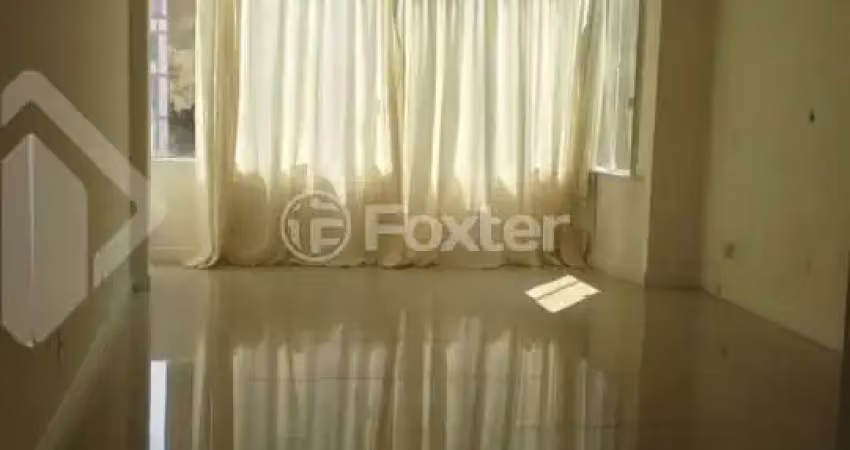 Apartamento com 3 quartos à venda na Rua Duque de Caxias, 1488, Centro Histórico, Porto Alegre