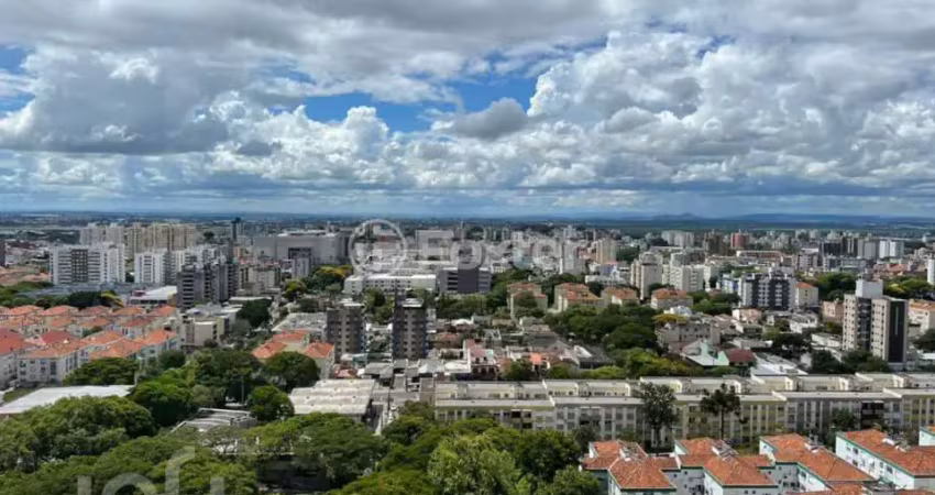 Apartamento com 3 quartos à venda na Rua Carlos Contursi, 75, Jardim Europa, Porto Alegre