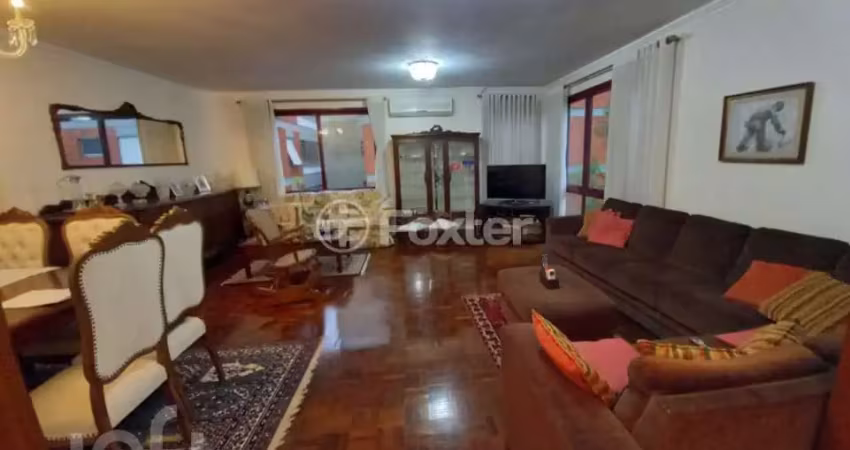 Apartamento com 3 quartos à venda na Rua Coronel Aurélio Bitencourt, 60, Rio Branco, Porto Alegre