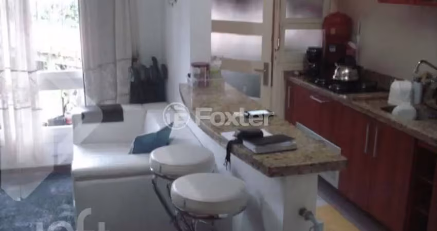 Apartamento com 2 quartos à venda na Avenida Silva Paes, 1767, Medianeira, Porto Alegre