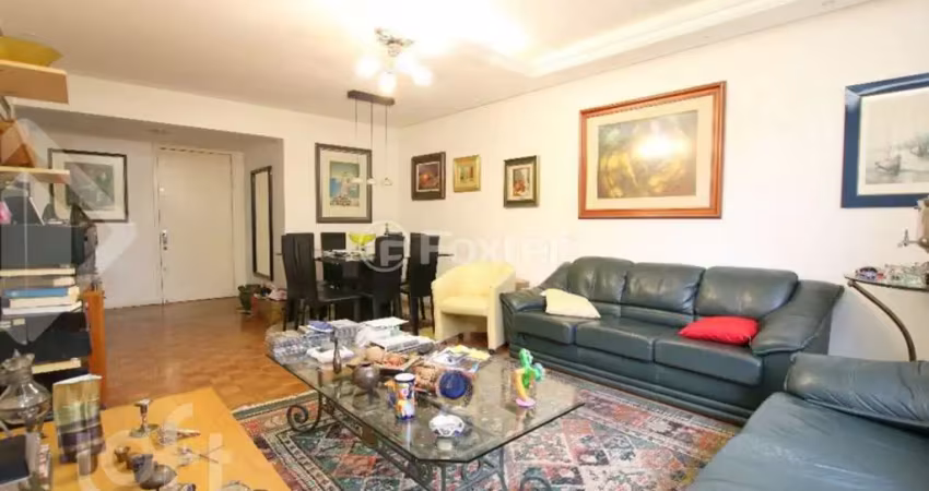Apartamento com 3 quartos à venda na Largo dos Caixeiros Viajantes, 16, Rio Branco, Porto Alegre