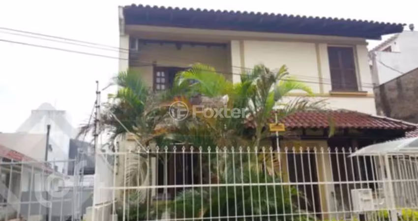 Casa com 5 quartos à venda na Rua Barão de Cerro Largo, 56, Menino Deus, Porto Alegre