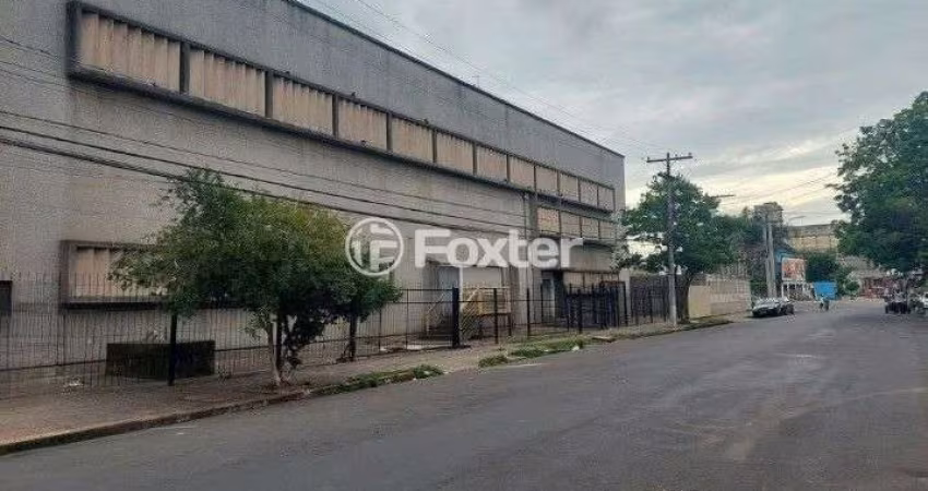 Barracão / Galpão / Depósito com 6 salas à venda na Rua Gaspar Martins, 41, Floresta, Porto Alegre