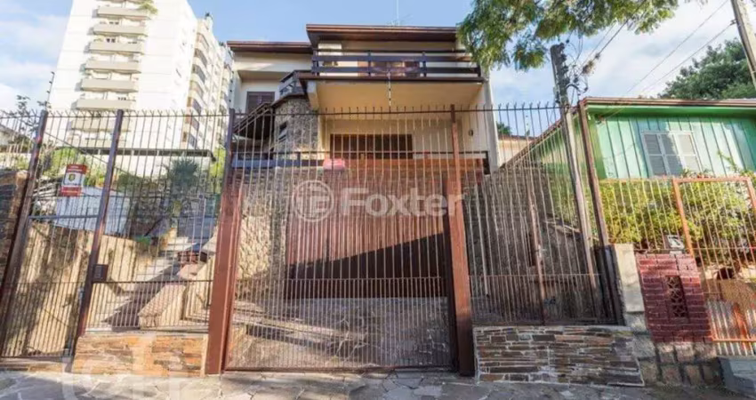 Casa com 3 quartos à venda na Rua Edmundo Bastian, 1013, Cristo Redentor, Porto Alegre