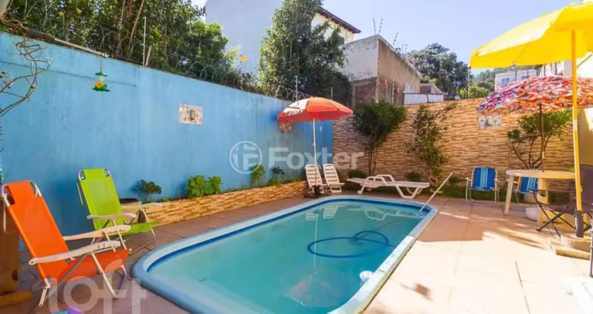 Casa com 3 quartos à venda na Rua Manoel Nunes da Silva, 20, Guarujá, Porto Alegre
