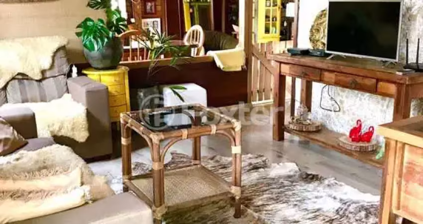 Casa com 2 quartos à venda na Rua Kansas, 12, Mato Grande, Canoas