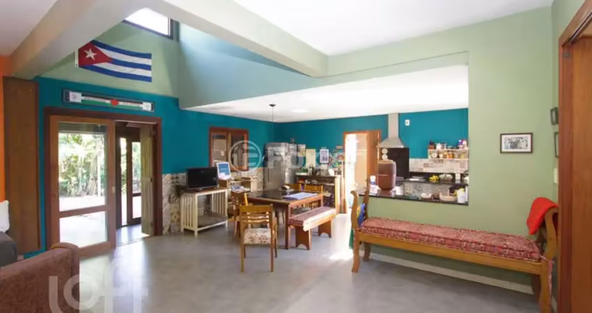 Casa em condomínio fechado com 4 quartos à venda na Avenida Vicente Monteggia, 2000, Cavalhada, Porto Alegre