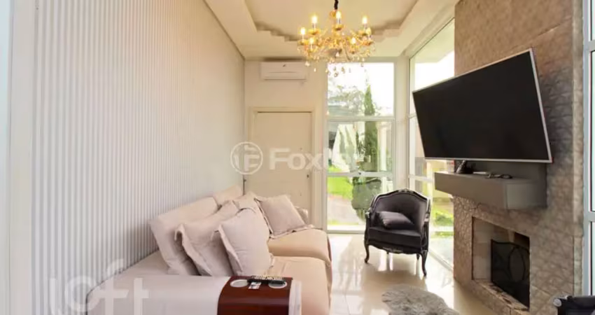 Casa em condomínio fechado com 4 quartos à venda na Avenida Juca Batista, 2705, Hípica, Porto Alegre