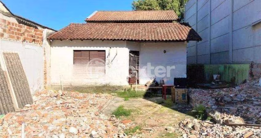 Casa com 3 quartos à venda na Avenida Professor Oscar Pereira, 1890, Glória, Porto Alegre