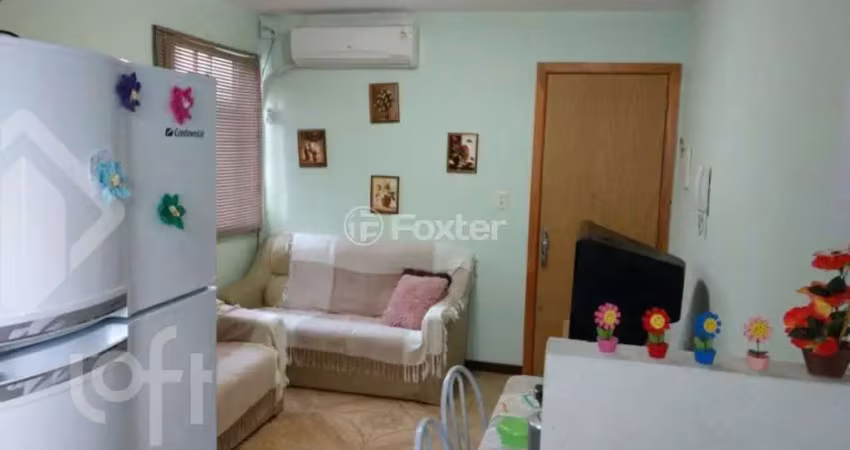 Apartamento com 2 quartos à venda na Rua Capitão Pedroso, 560, Restinga, Porto Alegre