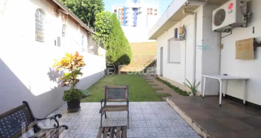 Casa com 3 quartos à venda na Rua Visconde de Taunay, 494, Rio Branco, Novo Hamburgo