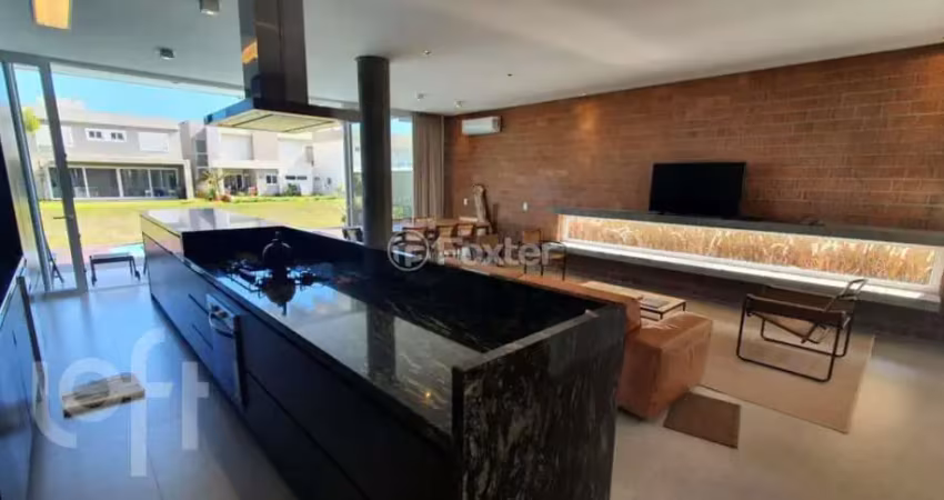 Casa em condomínio fechado com 4 quartos à venda na Estrada Estrada Do Mar, 33, Centro, Capão da Canoa