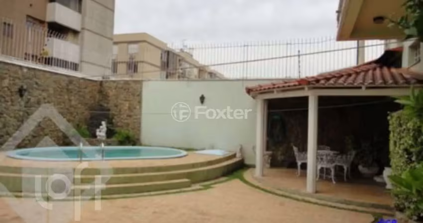 Casa com 4 quartos à venda na Avenida Pastor Ernesto Schlieper, 46, São Sebastião, Porto Alegre