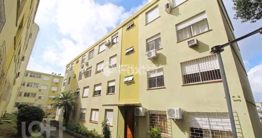 Apartamento com 2 quartos à venda na Rua Guilherme Schell, 600, Santo Antônio, Porto Alegre