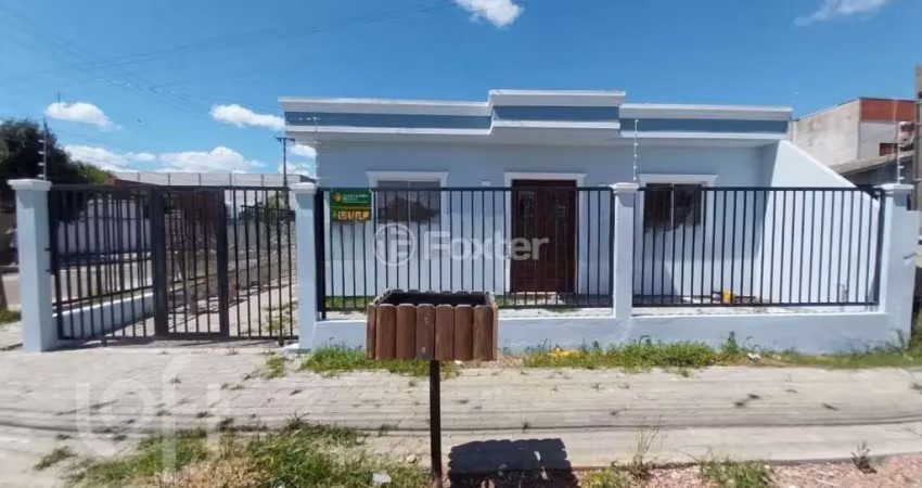 Casa com 2 quartos à venda na Rua Iraí, 137, Niterói, Canoas