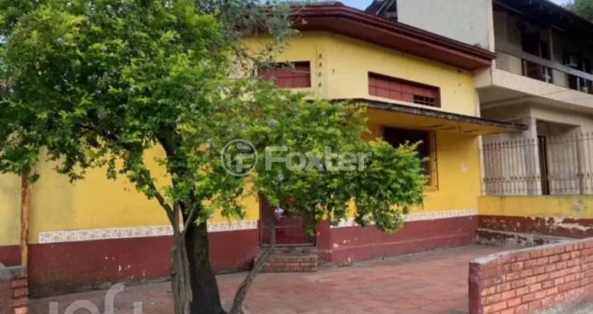 Casa com 3 quartos à venda na Rua Gomes de Freitas, 442, Jardim Itu Sabará, Porto Alegre