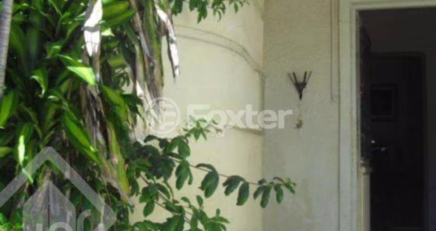 Casa com 2 quartos à venda na Rua Santos Pedroso, 145, Navegantes, Porto Alegre