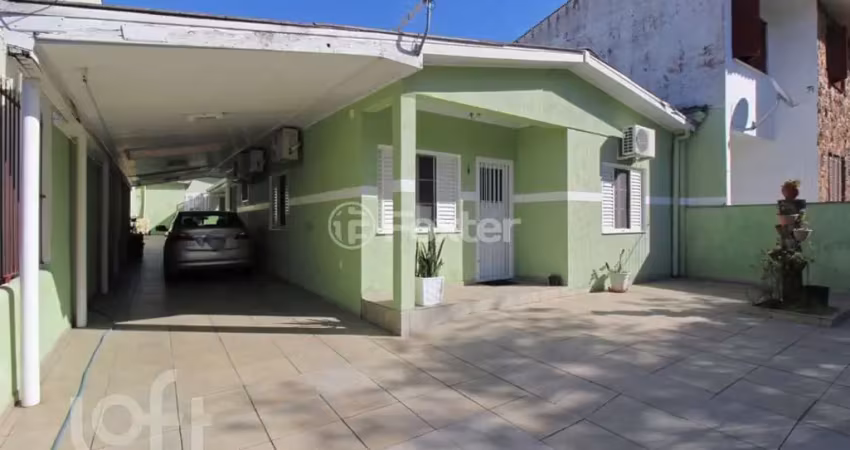 Casa com 3 quartos à venda na Rua Monte Flor, 141, Jardim Floresta, Porto Alegre